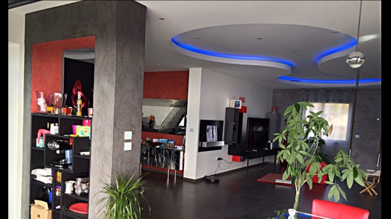 Décoration d’une grande maison à Carry-le-Rouet.