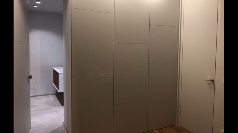 Chantier de peinture pour rénover un appartement 13007 Marseille