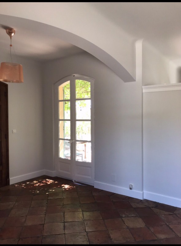 Peinture décoration d’un chantier à Saint-Cyr-les Lecques