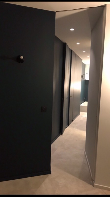 Chantier de peinture pour rénover un appartement 13007 Marseille