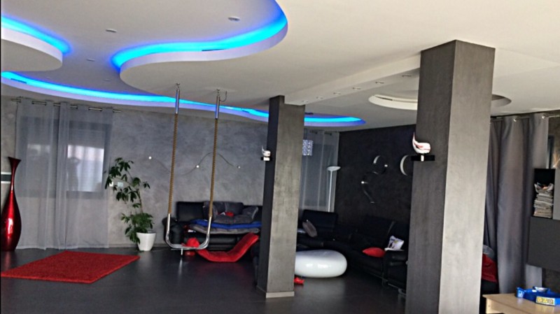 Décoration d’une grande maison à Carry-le-Rouet.