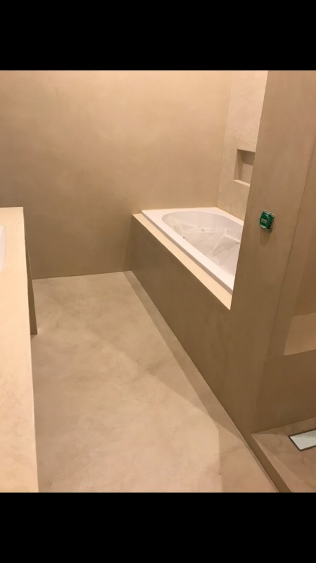 Rénovation de salle de bain et des WC dans un appartement à Marseille