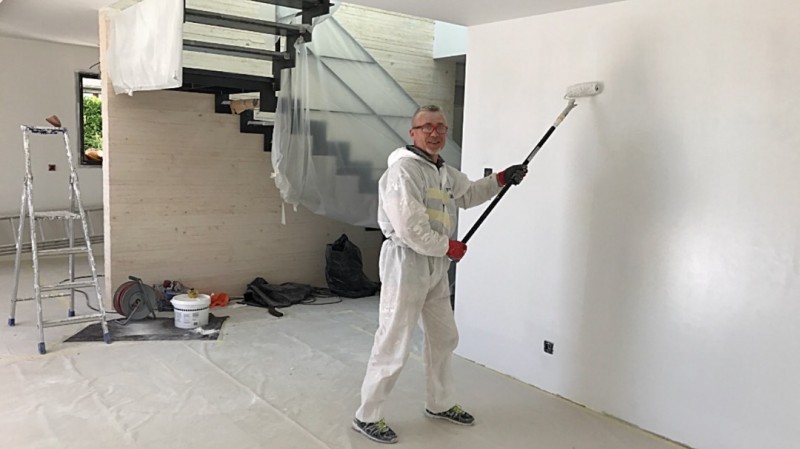 Chantier de peinture  de 850 m² à Marseille 13008 dans une maison neuve construite par l'architecte Marseillais TOGU