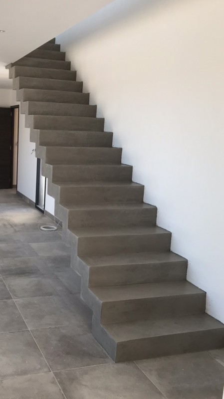 Rénovation de l'intérieur de maisons et appartements situés à Marseille