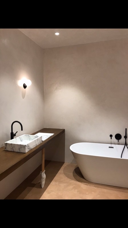 remise à neuf salle de bain baignoire design appartement marseille